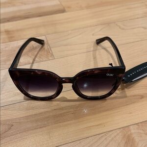 NWT Quay Australia Women's Tortoise Sunglasses